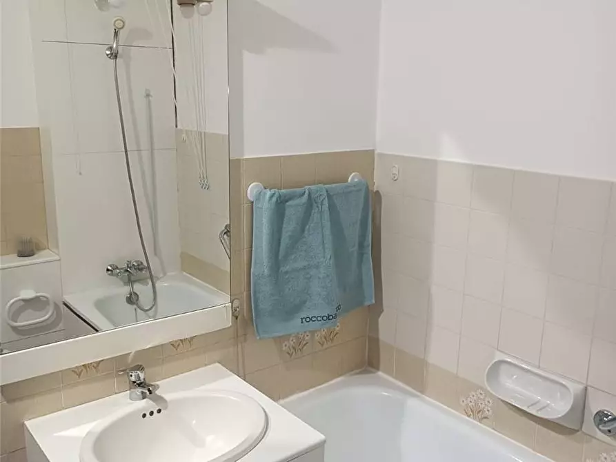Immagine 3 di Appartamento in vendita  a Casale Monferrato