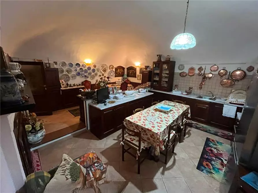 Immagine 2 di Villa in vendita  a Lu E Cuccaro Monferrato
