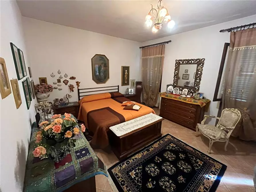 Immagine 5 di Villa in vendita  a Lu E Cuccaro Monferrato