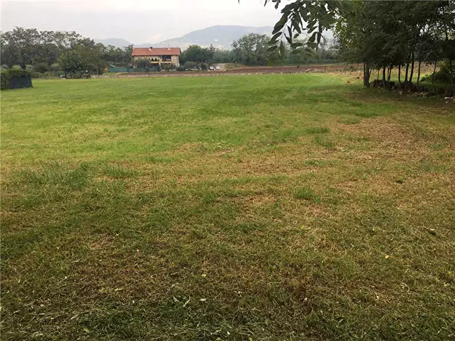 Immagine 1 di Terreno in vendita  in Via San Giuseppe a Castelli Calepio