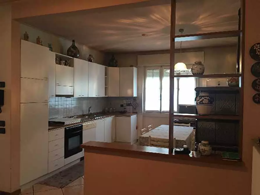 Immagine 2 di Villa in vendita  in Via Risorgimento, 3 a Villongo