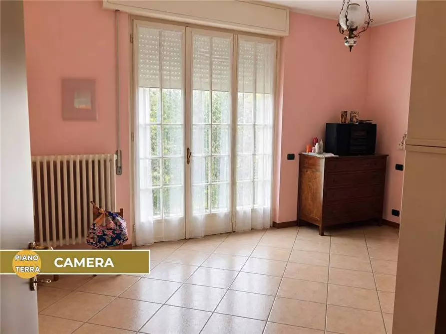 Immagine 8 di Villa in vendita  in Via Risorgimento, 3 a Villongo