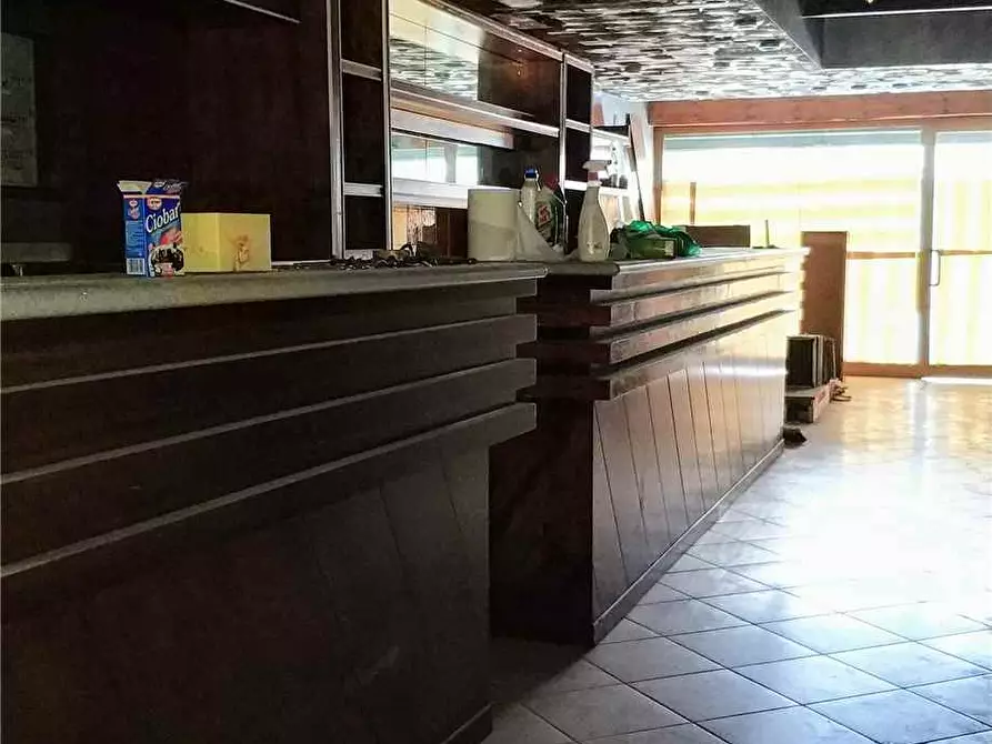 Immagine 5 di Attività commerciale in vendita  in Via Provinciale, 23 a Castelli Calepio