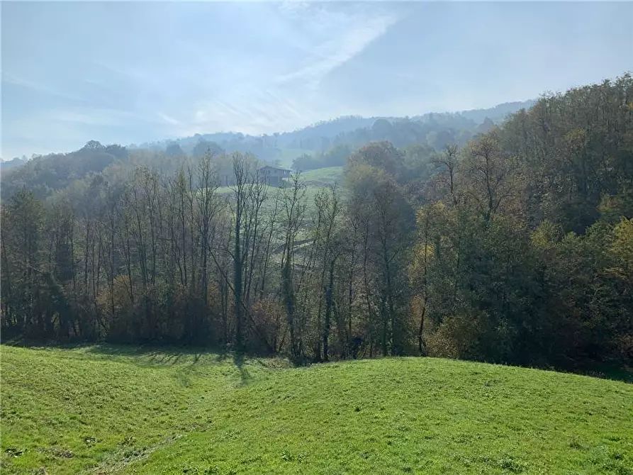 Immagine 7 di Rustico / casale in vendita  in Loc. Nembra sotto, 10 a Adrara San Martino