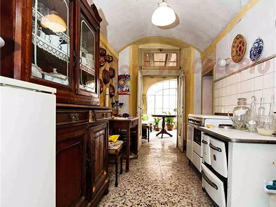 Immagine 4 di Villa in vendita  in Via Roma, 35 a Castelli Calepio