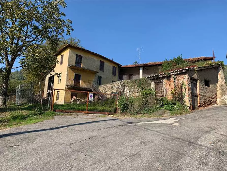 Immagine 2 di Rustico / casale in vendita  in Via Mattè, 17 a Villongo