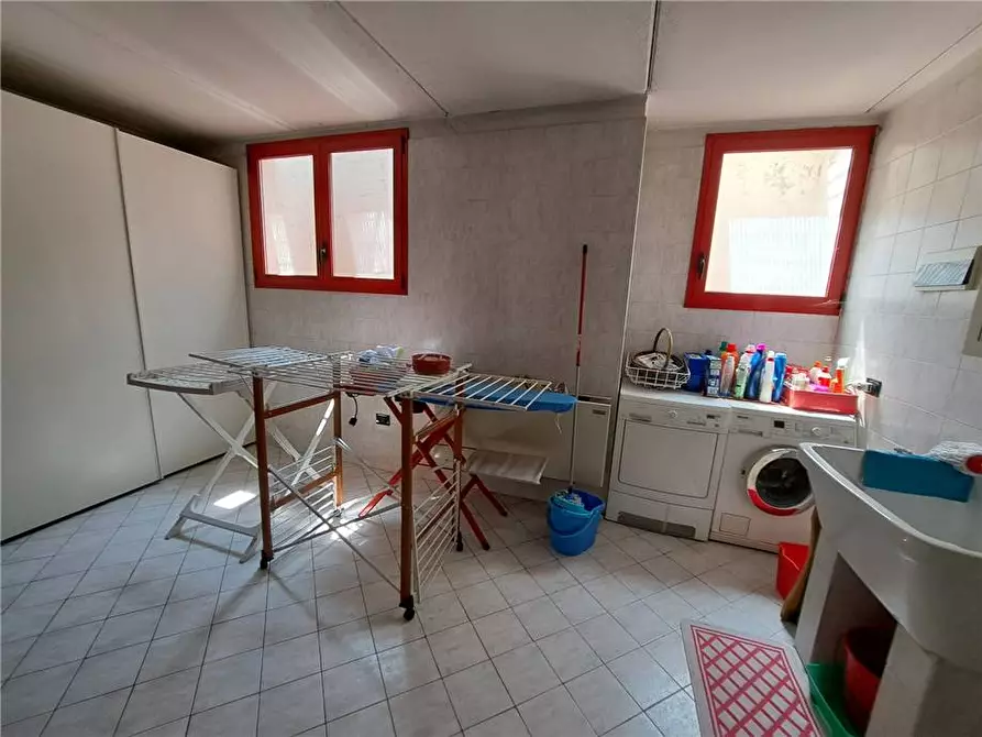 Immagine 12 di Appartamento in vendita  in Via Roma a Villongo