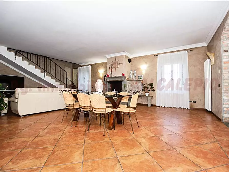 Immagine 2 di Rustico / casale in vendita  in Via Olmi, 18 a Chiari