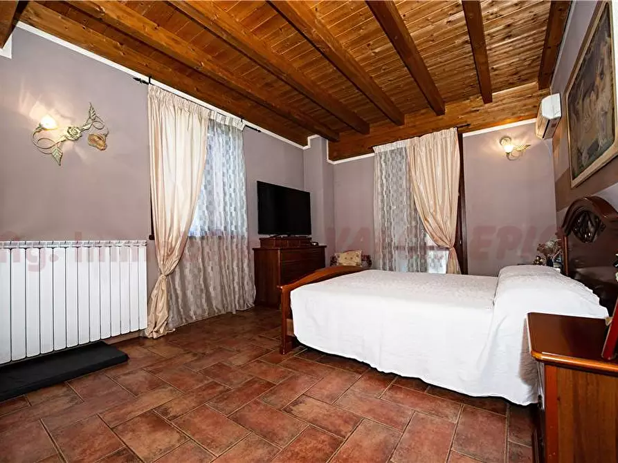 Immagine 8 di Rustico / casale in vendita  in Via Olmi, 18 a Chiari