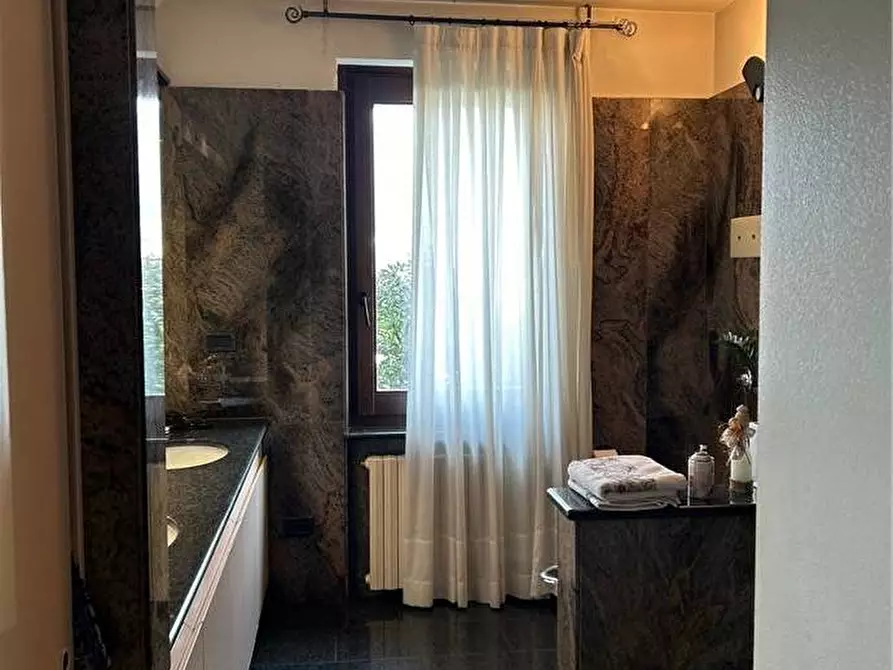 Immagine 10 di Appartamento in vendita  in Via Kennedy, 10 a Villongo