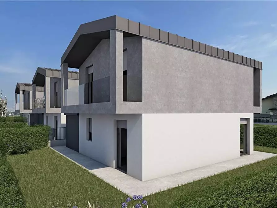 Immagine 5 di Villa in vendita  in Via Gioacchino Rossini, snc a Telgate