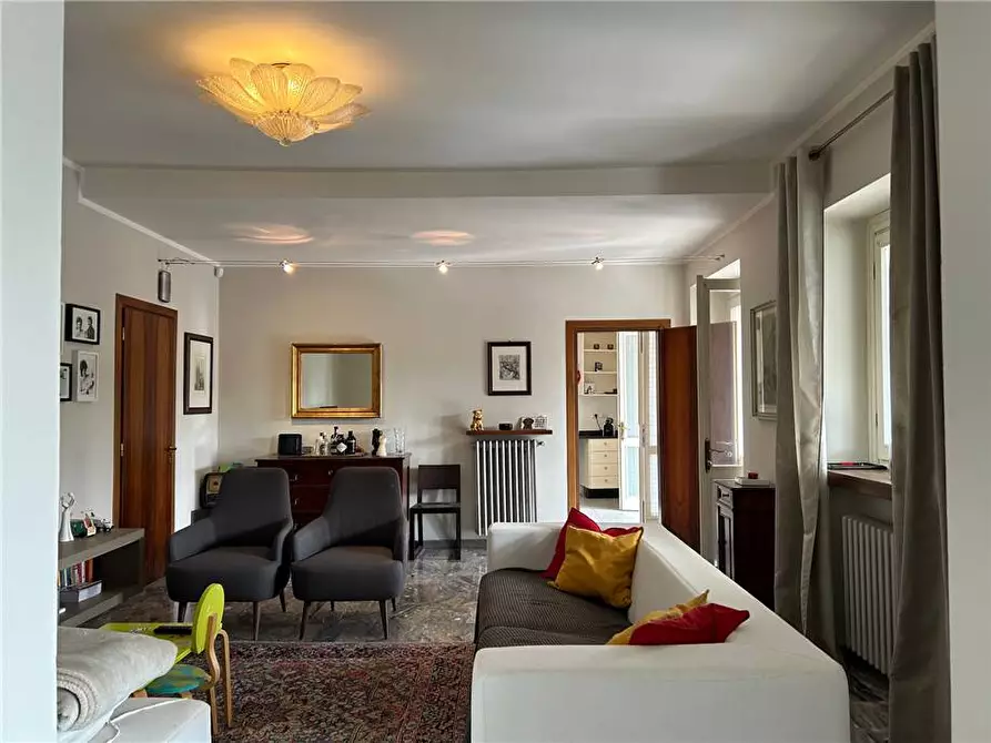 Immagine 4 di Villa in vendita  in Via Pelabrocco, 23 a Castelli Calepio