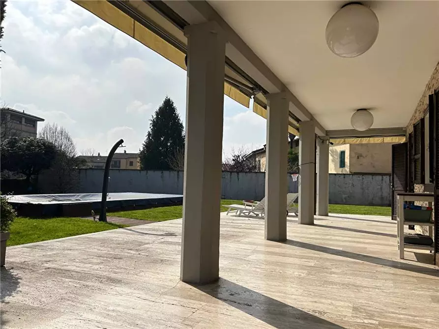 Immagine 8 di Villa in vendita  in Via Pelabrocco, 23 a Castelli Calepio