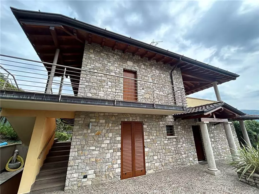 Immagine 7 di Villa in vendita  in Via Isacco e Febo Arcangeli a Sarnico