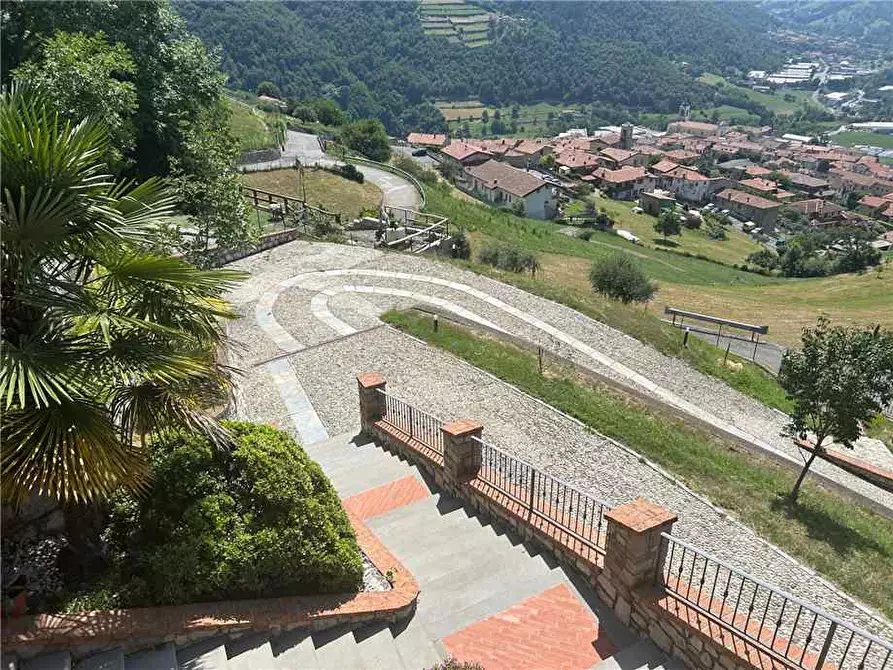 Immagine 6 di Stabile in vendita  in Via Pennini a Adrara San Martino