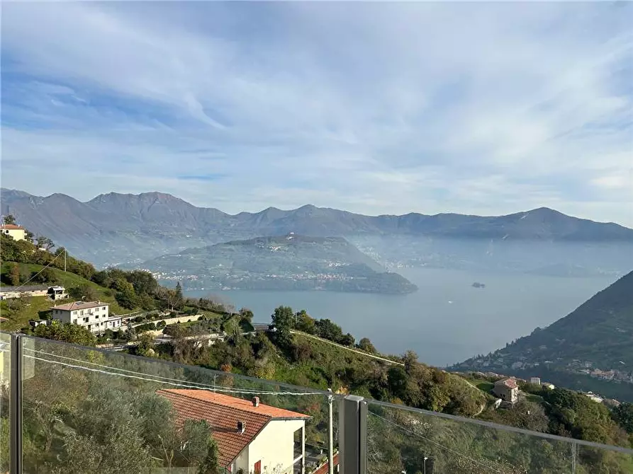 Immagine 5 di Villa in vendita  in Via Aldo Moro a Vigolo