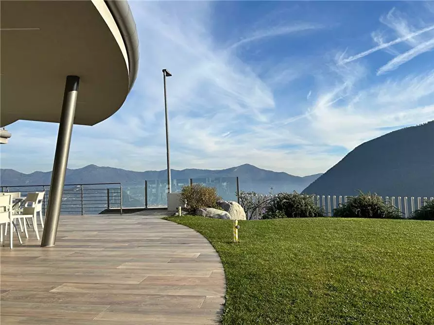 Immagine 6 di Villa in vendita  in Via Aldo Moro a Vigolo