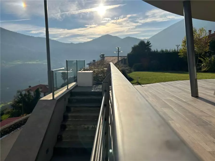 Immagine 8 di Villa in vendita  in Via Aldo Moro a Vigolo
