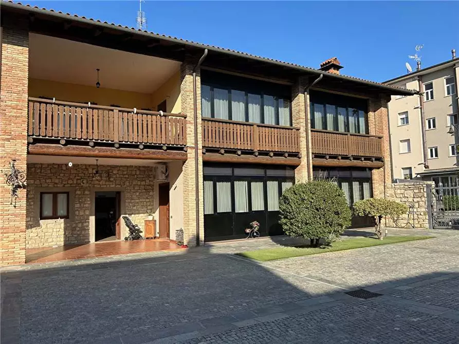 Immagine 4 di Rustico / casale in vendita  a Grumello Del Monte