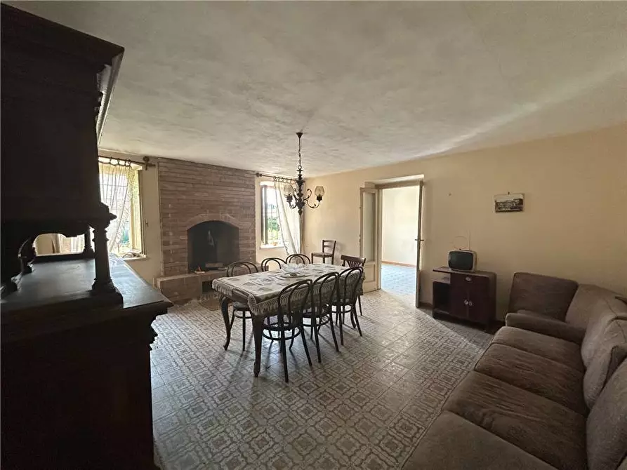 Immagine 9 di Rustico / casale in vendita  in Via Villa Belgiardino, 41 a Ceresara