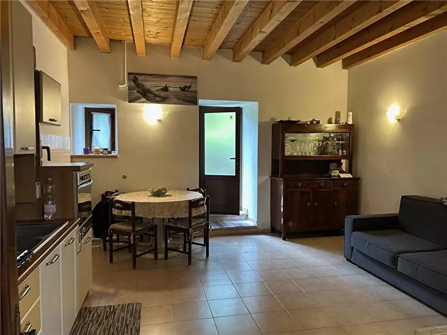 Immagine 2 di Villa in vendita  in Via Robbiadecco a Foresto Sparso