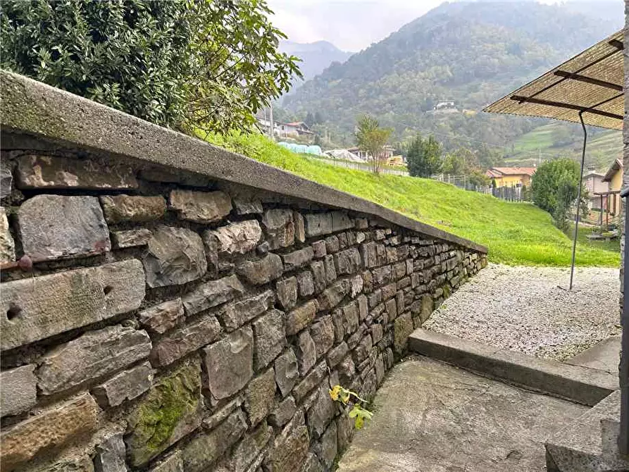 Immagine 9 di Villa in vendita  in Via Robbiadecco a Foresto Sparso