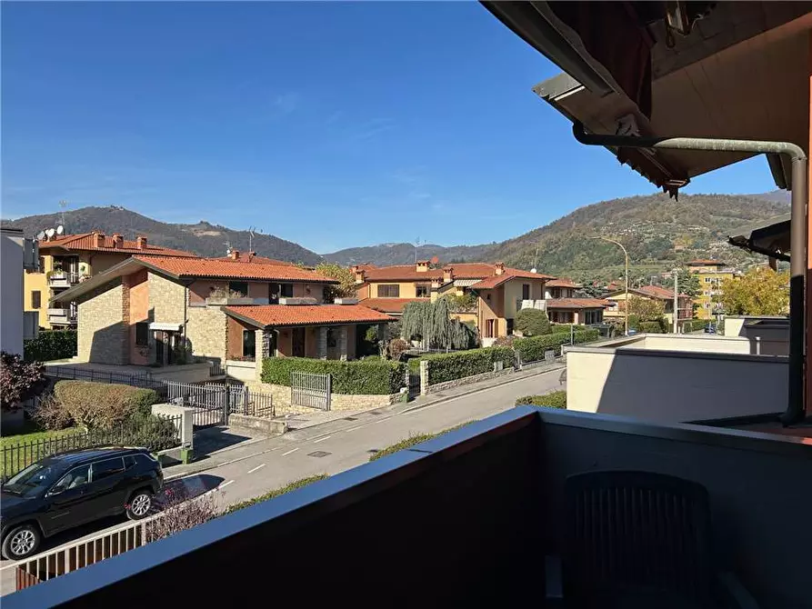 Immagine 13 di Villa in vendita  in Via Don Andreoletti, 17 a Villongo