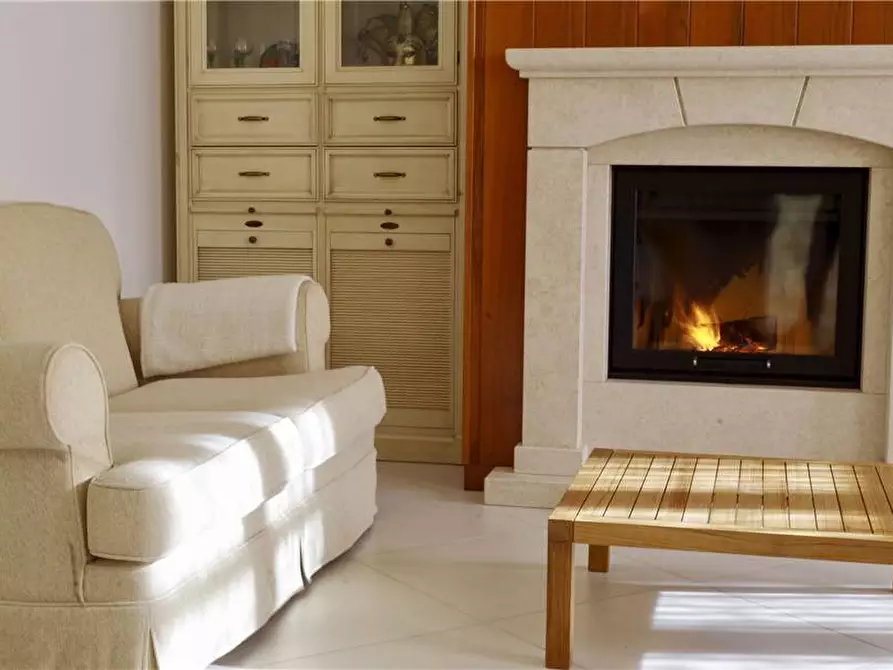 Immagine 5 di Villa in vendita  in Via San michele a Foresto Sparso