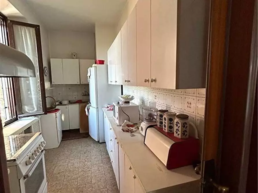 Immagine 10 di Villa in vendita  in Via Meucci, 6 a Palazzolo Sull'oglio