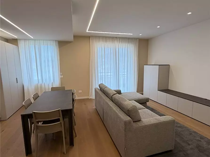 Immagine 6 di Appartamento in vendita  in Via Manzoni, 8 a Sarnico
