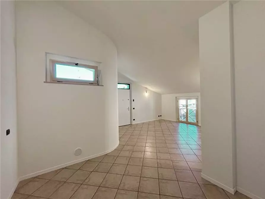Immagine 2 di Appartamento in vendita  in Via Pietra di Credaro, 11 a Credaro