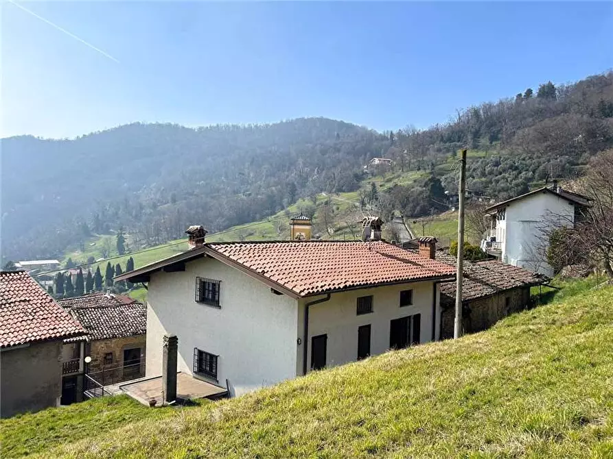 Immagine 6 di Villa in vendita  in Via Gafforelli, 2 a Foresto Sparso