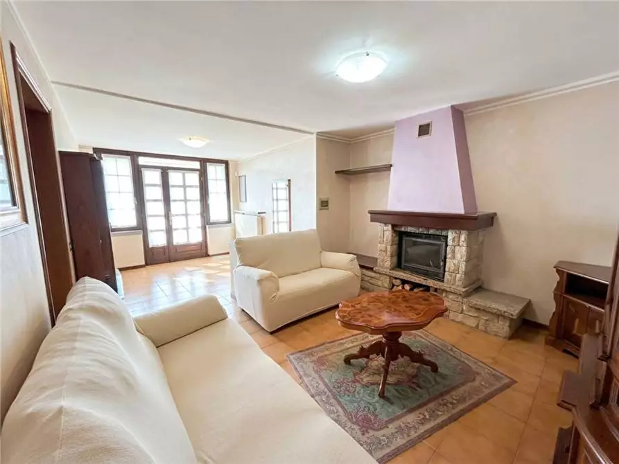 Immagine 9 di Villa in vendita  in Via Gafforelli, 2 a Foresto Sparso