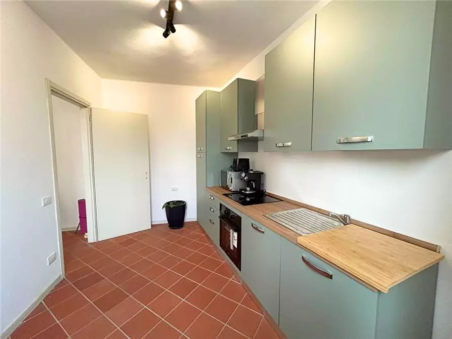 Immagine 3 di Appartamento in vendita  in Via Roma, 37 a Castelli Calepio