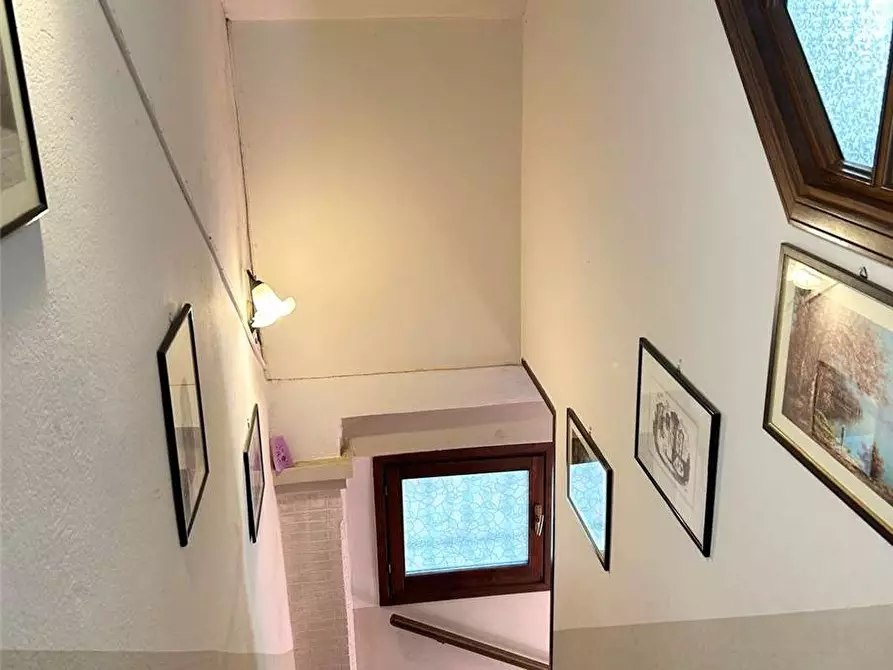 Immagine 13 di Villa in vendita  in Via Giotto, 7 a Castelli Calepio