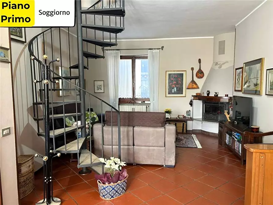 Immagine 4 di Villa in vendita  in Via Giotto, 7 a Castelli Calepio