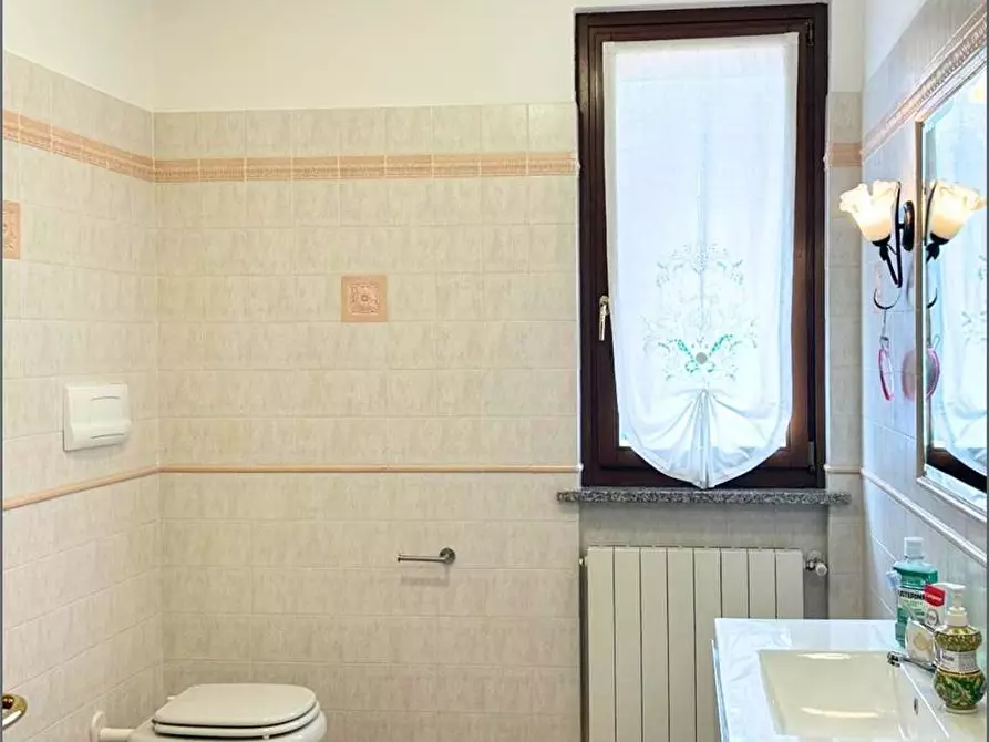 Immagine 12 di Appartamento in vendita  in Via Dosso, 42/a a Adrara San Martino