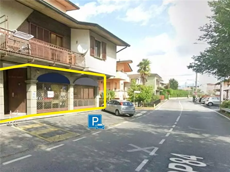 Immagine 2 di Attività commerciale in affitto  in Via San Francesco, 56 a Castelli Calepio