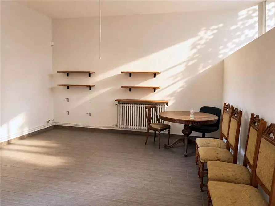 Immagine 8 di Attività commerciale in affitto  in Via San Francesco, 56 a Castelli Calepio