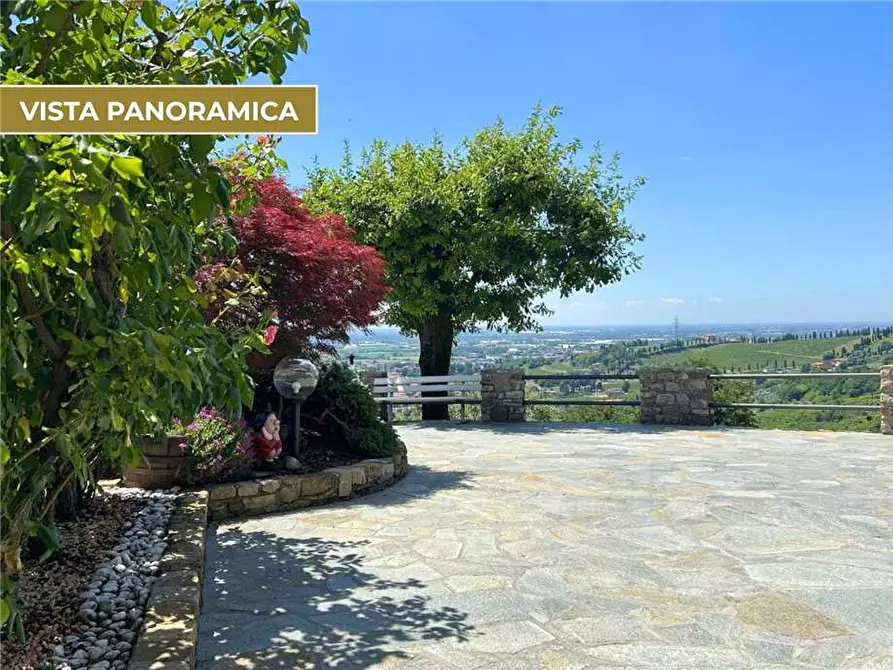 Immagine 15 di Villa in vendita  in Loc. Chignolo, 3 a Grumello Del Monte