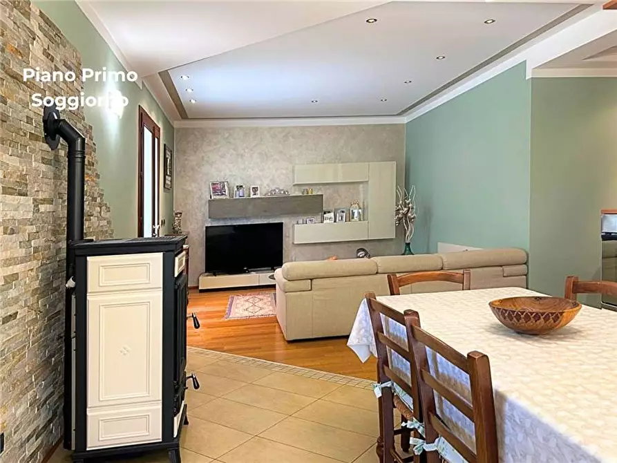 Immagine 5 di Villa in vendita  in Loc. Chignolo, 3 a Grumello Del Monte