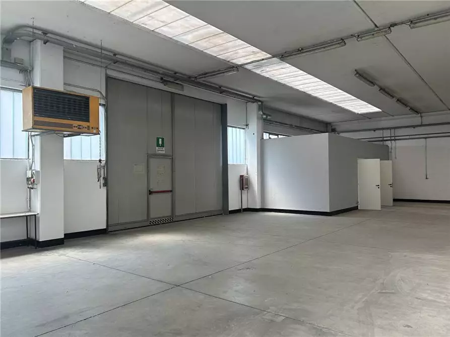 Immagine 7 di Capannone industriale in vendita  in Via Cornella, 30 a Castelli Calepio