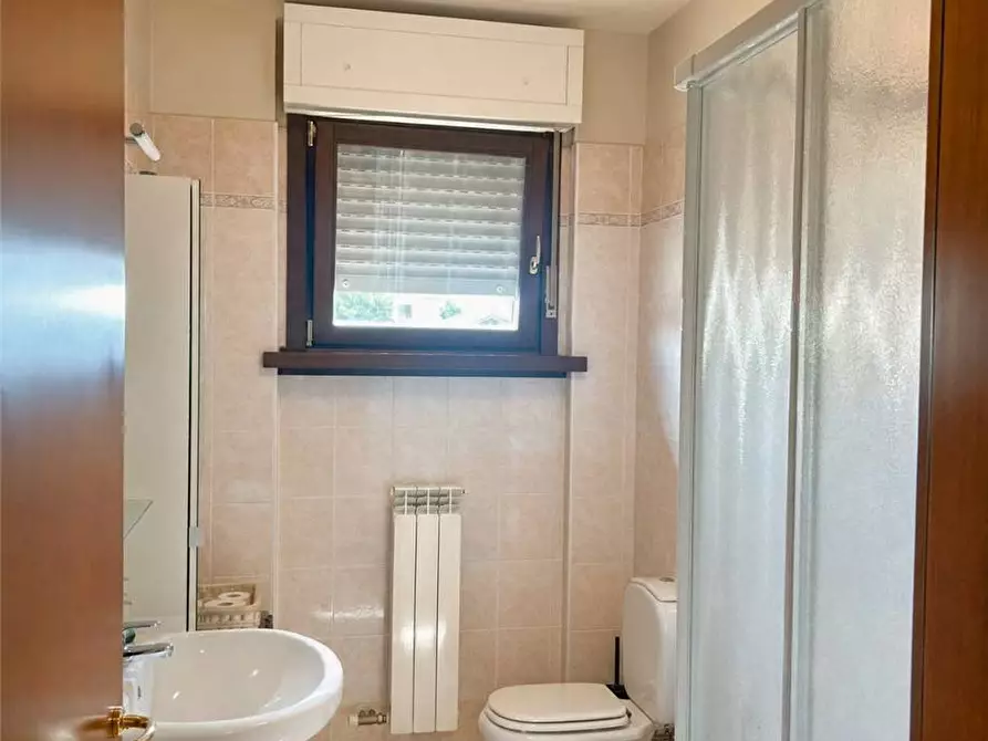Immagine 10 di Appartamento in vendita  in Via Beato Luigi Palazzolo, 3 a Grumello Del Monte