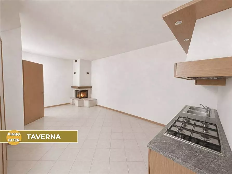 Immagine 15 di Villa in vendita  a Castelli Calepio