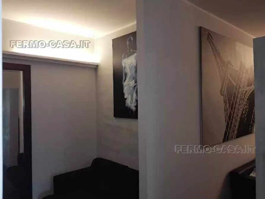 Immagine 4 di Ufficio in vendita  in Via trieste a Porto Sant'elpidio