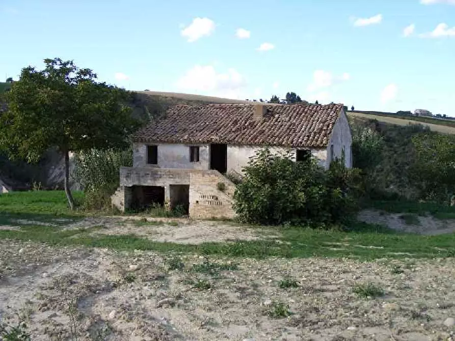 Immagine 2 di Rustico / casale in vendita  in Via fonterrante a Monterubbiano