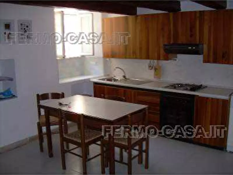 Immagine 1 di Villa in vendita  in Via giordano bruno, 140 a Porto San Giorgio