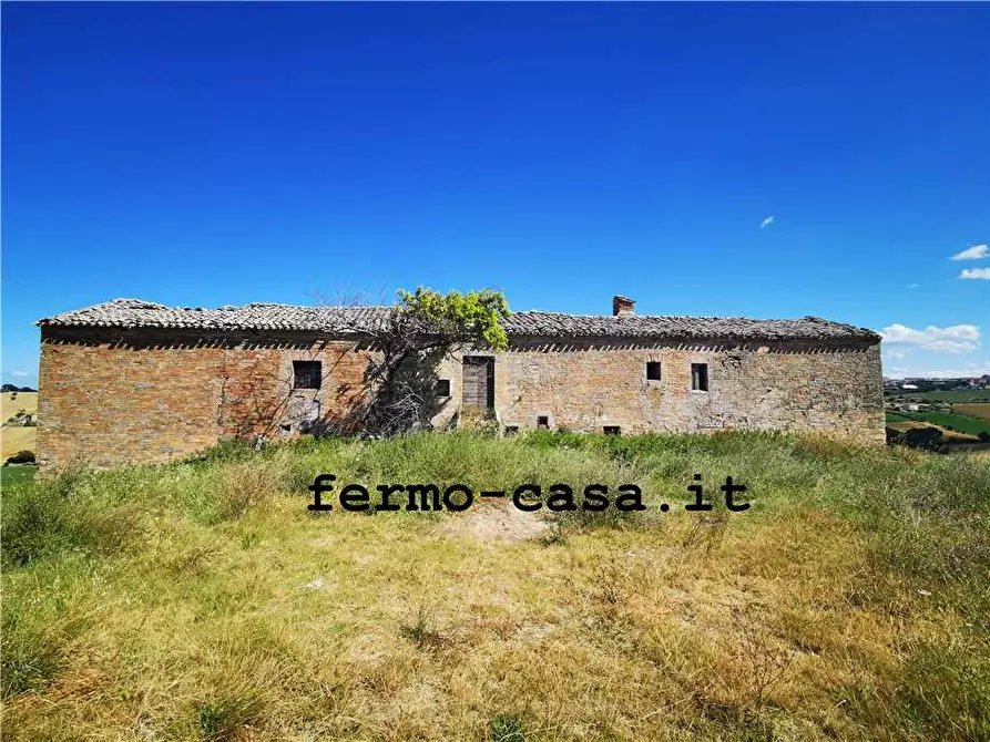 Immagine 4 di Rustico / casale in vendita  in Via Paludi a Fermo