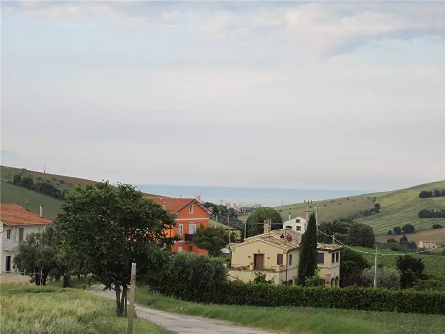 Immagine 5 di Rustico / casale in vendita  in Via Paludi a Fermo