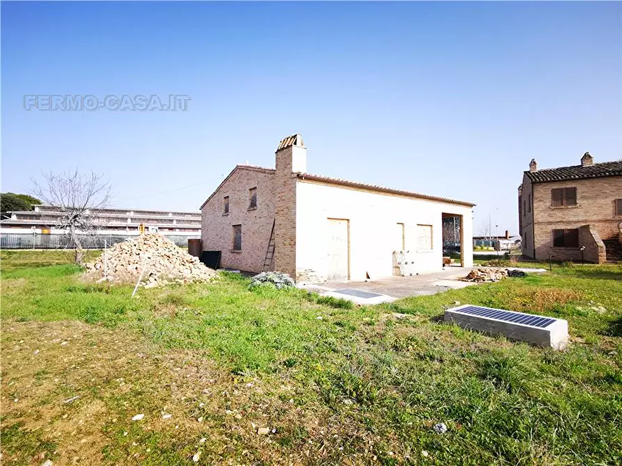 Immagine 6 di Villa in vendita  in Via Quintiliani, 60 a Fermo